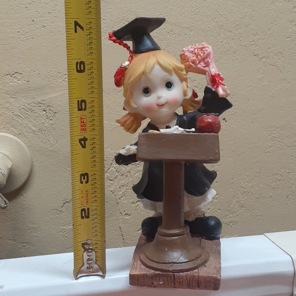 Figurine 7" girl female graduation grad ceremony apple flowers cap gown